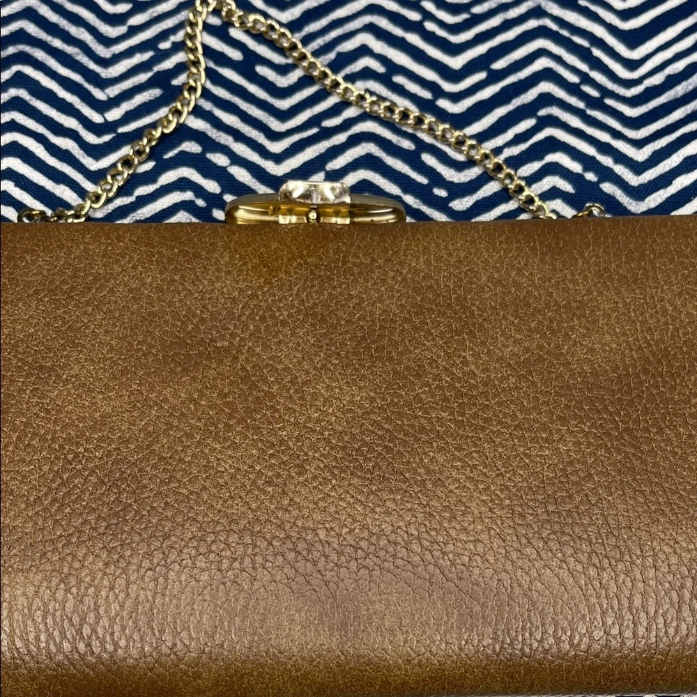 Elegant Vintage Brown Clutch with chain
